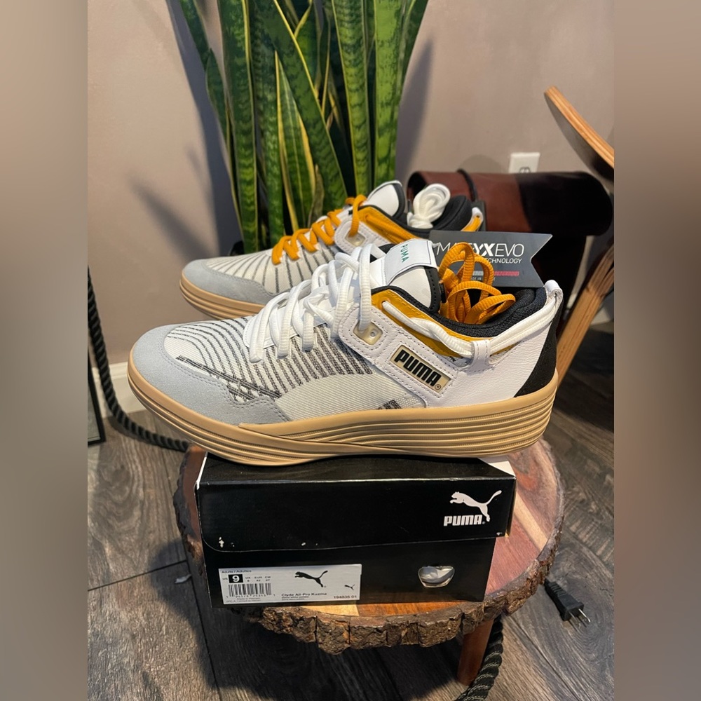 (New) Puma Clyde ALL-PRO Kuzman